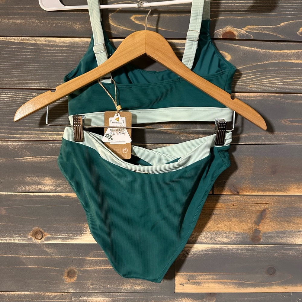 Women’s Two-Tone Green Scoop Neck Bikini - Picture 7 of 7